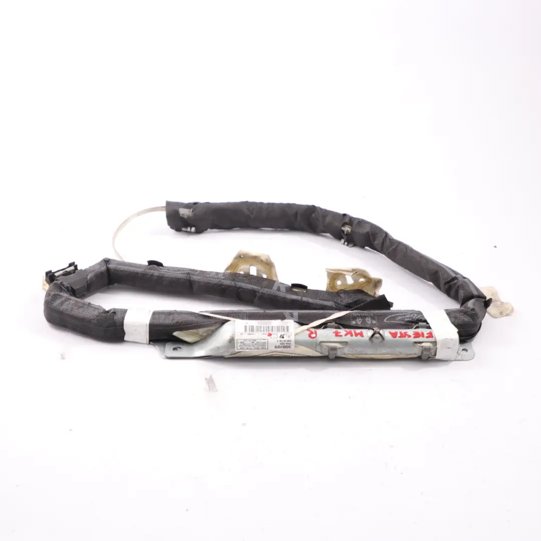 Coussin gonflable tête Coussin gonflable toit Droit pour Ford Fiesta MK7 à propos du numéro de pièce 8A6114B389AF Ford Fiesta MK7 Coussin gonflable tête Coussin gonflable toit Droit - SKU 8A6114B389AF - Numéro de pièce 8A6114B389AF