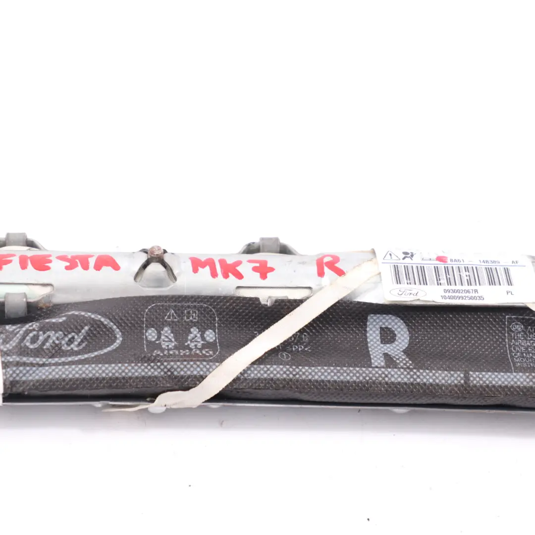 Airbag testa Airbag tendina il tetto destro per Ford Fiesta MK7 con numero di parte 8A6114B389AF Ford Fiesta MK7 Airbag testa Airbag tendina il tetto destro - SKU 8A6114B389AF - Numero di parte 8A6114B389AF