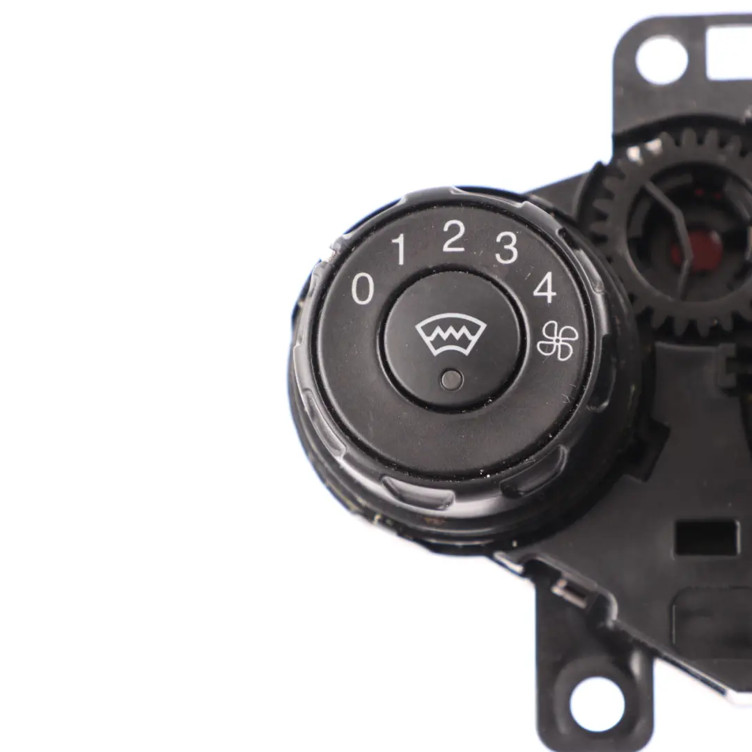 Ford Fiesta MK7 Panneau Commande Chauffage Climatisation - SKU 8A6119980BE - Numéro de pièce 8A6119980BE