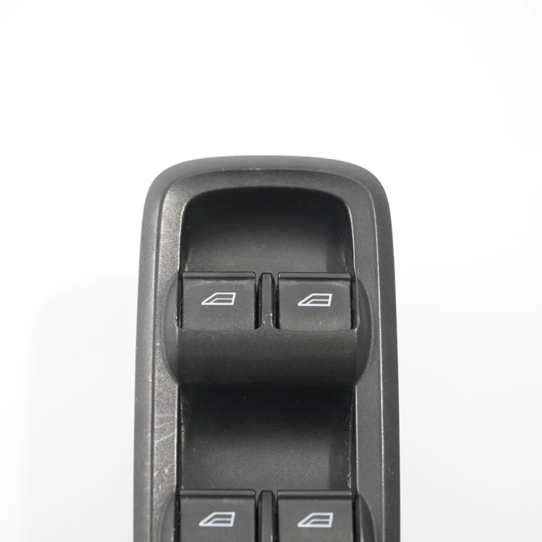 Interruttore alzacristalli guida Pannello pulsanti per Ford Fiesta MK7 con numero di parte 8A6T14A132DC Ford Fiesta MK7 Interruttore alzacristalli guida Pannello pulsanti - SKU 8A6T14A132DC - Numero di parte 8A6T14A132DC