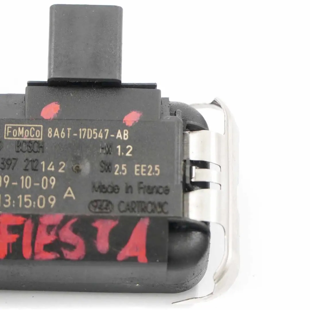 Rain Sensor Ford Fiesta MK7 Mondeo MK4 Windscreen Light Module to with Part number 8A6T17D547AB Rain Sensor Ford Fiesta MK7 Mondeo MK4 Windscreen Light Module - SKU 8A6T17D547AB - Part number 8A6T17D547AB