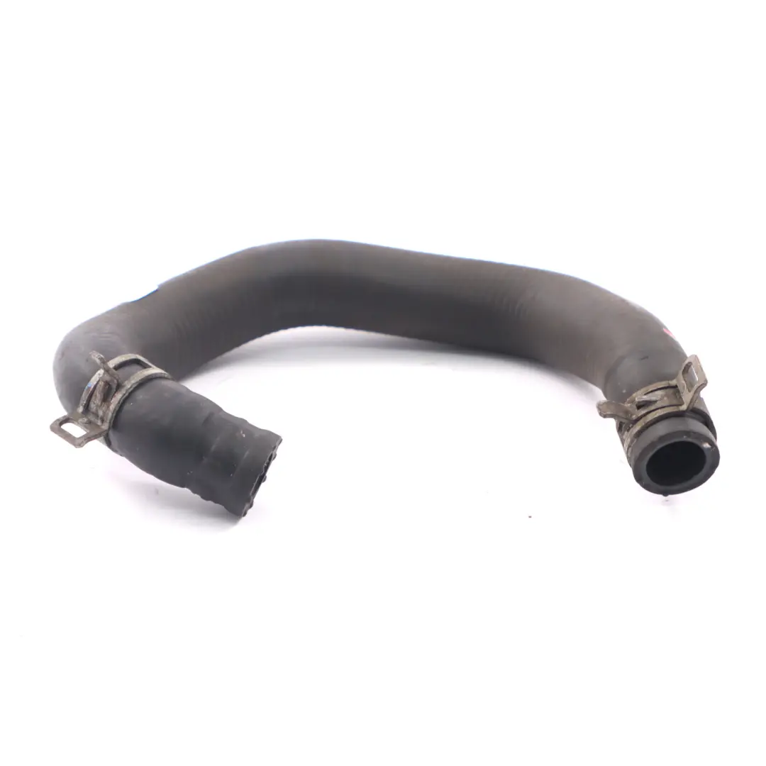 tubo refrigerante valvola EGR 8C11-9F476-AB per Ford Transit MK7 2.2 2.4 TDCI Linea con numero di parte 8C119F476AB Ford Transit MK7 2.2 2.4 TDCI Linea tubo refrigerante valvola EGR 8C11-9F476-AB - SKU 8C119F476AB - Numero di parte 8C119F476AB