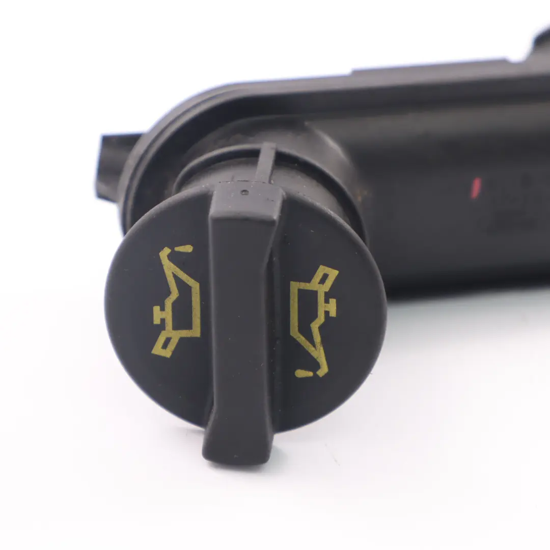 Bouchon tube de ligne remplissage d'huile pour Ford Transit Mk7 2.4 TDCi à propos du numéro de pièce 8C16-6763-BA Ford Transit Mk7 2.4 TDCi Bouchon tube de ligne remplissage d'huile - SKU 8C16-6763-BA - Numéro de pièce 8C16-6763-BA