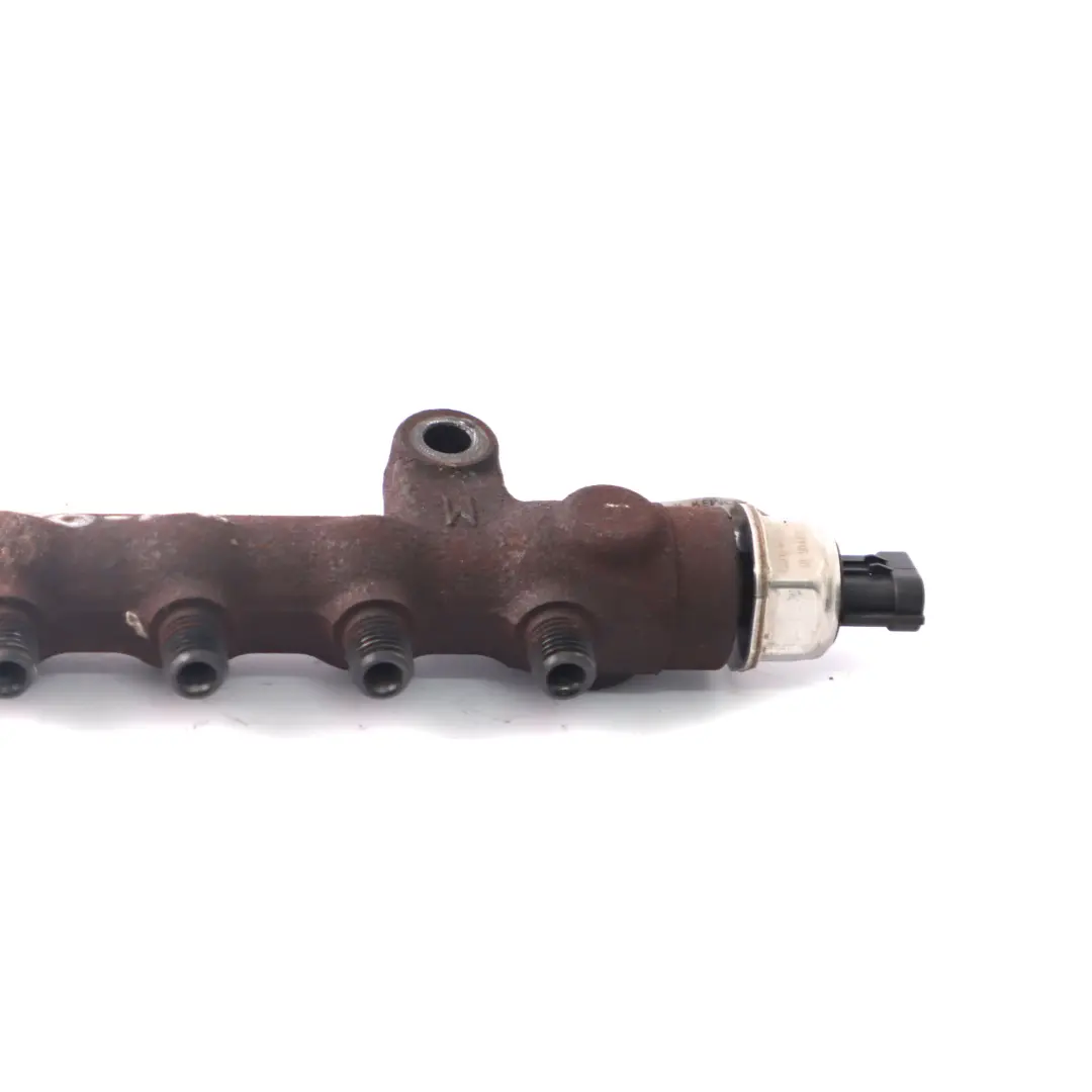 Ford Transit MK7 2.4 TDCi Diesel Fuel Injector Rail Line 8C1Q-9D280-AA - SKU 8C1Q9D280AA - Part number 8C1Q9D280AA