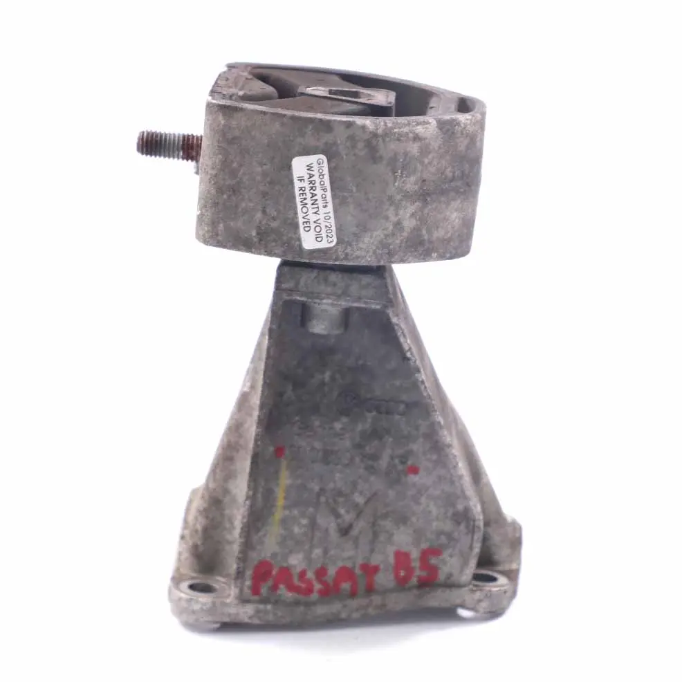 Supporto cambio Supporto trasmissione per VW Passat B5 con numero di parte 8D0399113AB VW Passat B5 Supporto cambio Supporto trasmissione - SKU 8D0399113AB - Numero di parte 8D0399113AB