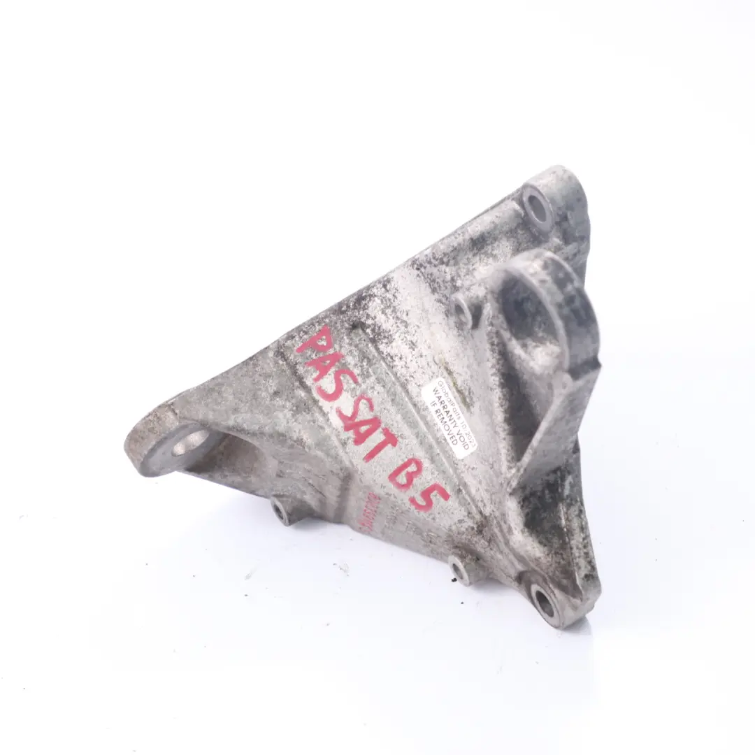 Supporto cambio Supporto trasmissione per VW Passat B5 con numero di parte 8D039914S VW Passat B5 Supporto cambio Supporto trasmissione - SKU 8D039914S - Numero di parte 8D039914S