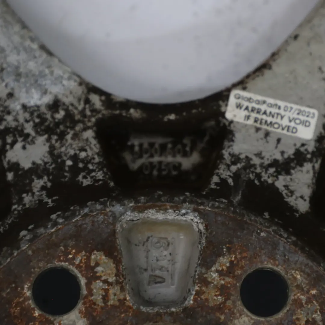 Felga Aluminiowa 16" 7J do Audi A6 C5 o numerze 8D0601025C Audi A6 C5 Felga Aluminiowa 16" 7J - SKU 8D0601025C-1 - Numer Części 8D0601025C