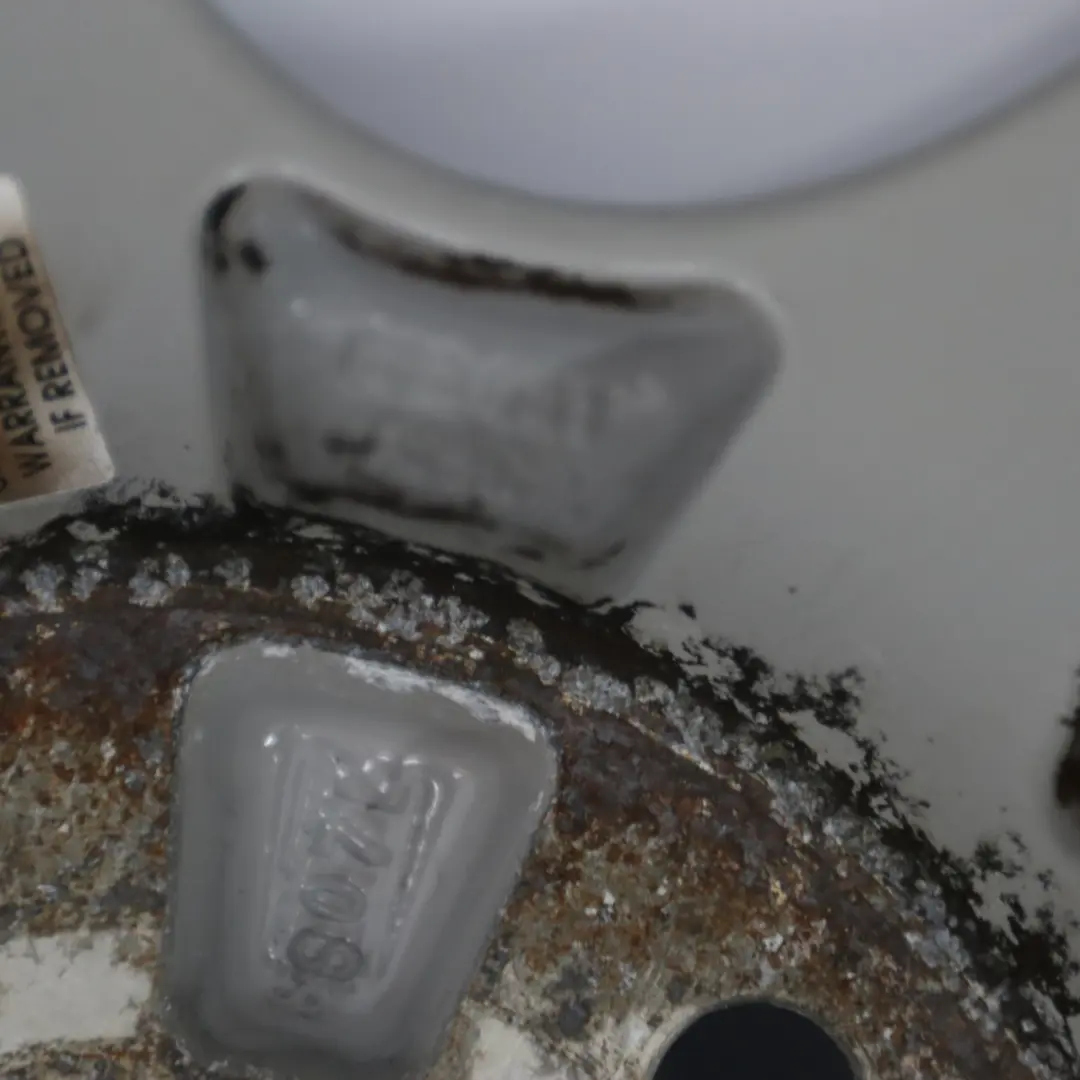 Alloy Rim 16" ET:45 7J to Audi A6 C5 Silver Wheel with Part number 8D0601025C Audi A6 C5 Silver Wheel Alloy Rim 16" ET:45 7J - SKU 8D0601025C-3 - Part number 8D0601025C