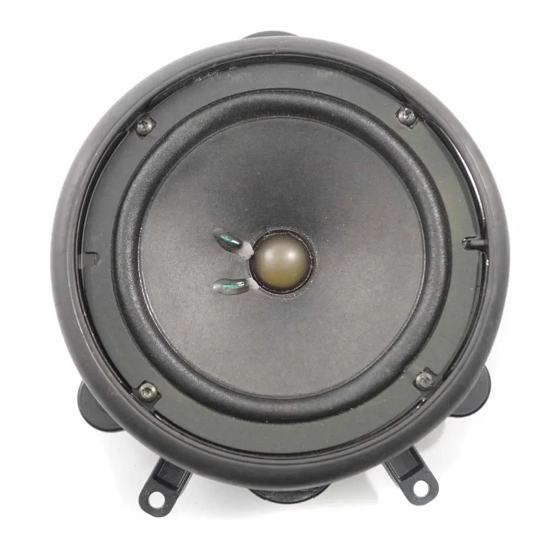 BOSE Altavoz puerta delantero trasero izquierdo derecho para Audi A4 con número de pieza 8E0035411A Audi A4 BOSE Altavoz puerta delantero trasero izquierdo derecho - SKU 8E0035411A - Número de pieza 8E0035411A