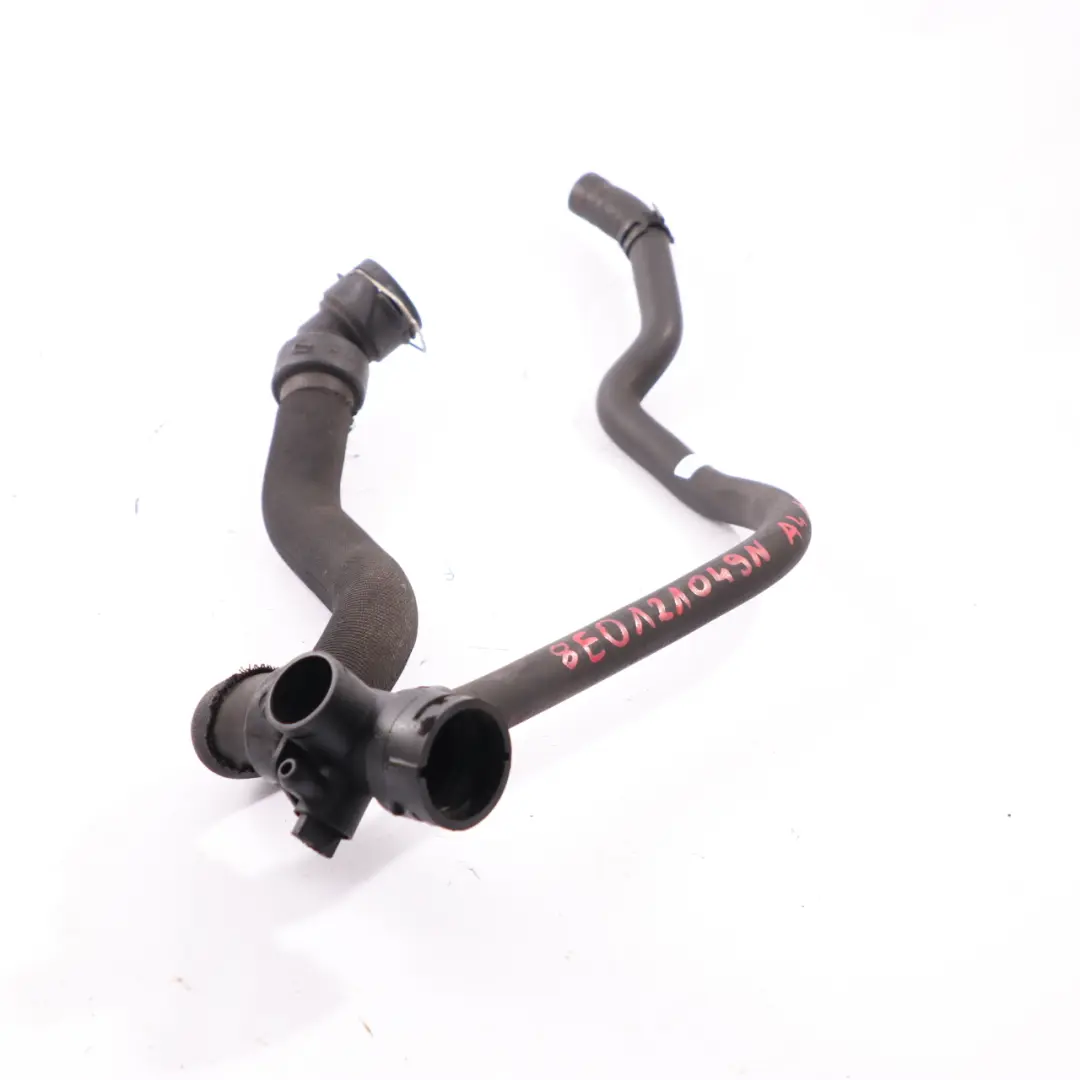 Wasser schlauch Kühlung Kühler Kühlmittelleitung für Audi A4 B7 mit Teilenummer 8E0121049N Audi A4 B7 Wasser schlauch Kühlung Kühler Kühlmittelleitung - SKU 8E0121049N - Teilenummer 8E0121049N