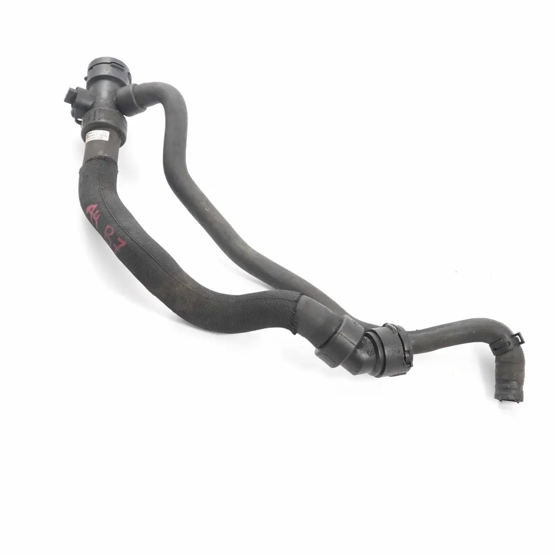 Audi A4 B7 1.9 TDI Tuyau d'eau Radiateur Tuyau refroidissement - SKU 8E0121055N - Numéro de pièce 8E0121055N