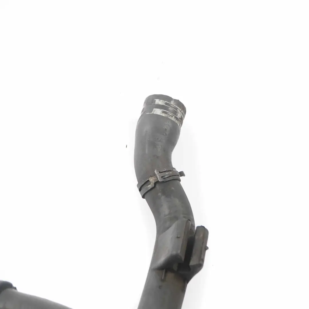 Audi A4 B7 1.9 TDI Tuyau d'eau moteur Radiateur Tuyau refroidissement - SKU 8E0121101C - Numéro de pièce 8E0121101C