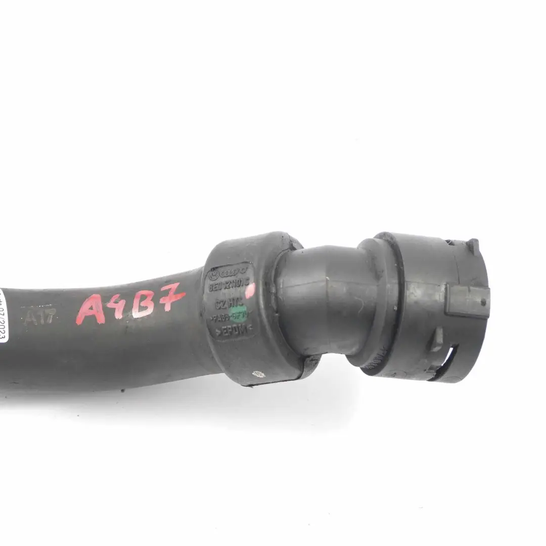Audi A4 B7 1.9 TDI tubo acqua motore radiatore tubo refrigerante - SKU 8E0121101C - Numero di parte 8E0121101C