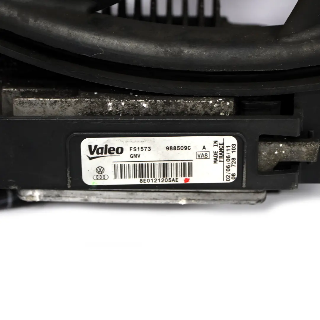 Cooling Radiator Fan Shroud Motor Unit to Audi A4 B7 2.0 TDI Engine with Part number 8E0121205AE Audi A4 B7 2.0 TDI Engine Cooling Radiator Fan Shroud Motor Unit - SKU 8E0121205AE - Part number 8E0121205AE