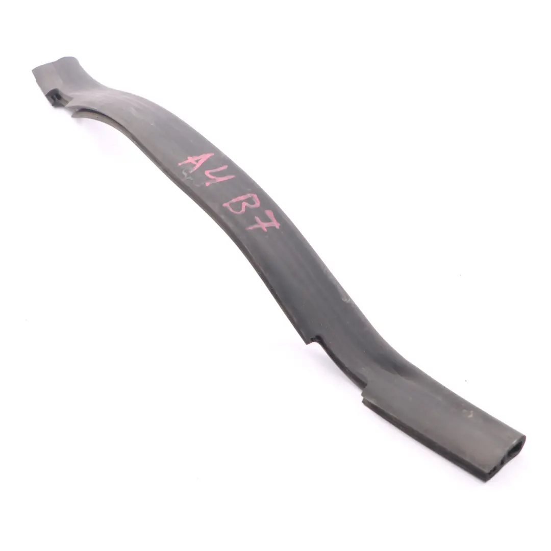 Compartimento motore anteriore cofano guarnizione tenuta per Audi A4 B7 con numero di parte 8E0121221E Audi A4 B7 Compartimento motore anteriore cofano guarnizione tenuta - SKU 8E0121221E - Numero di parte 8E0121221E