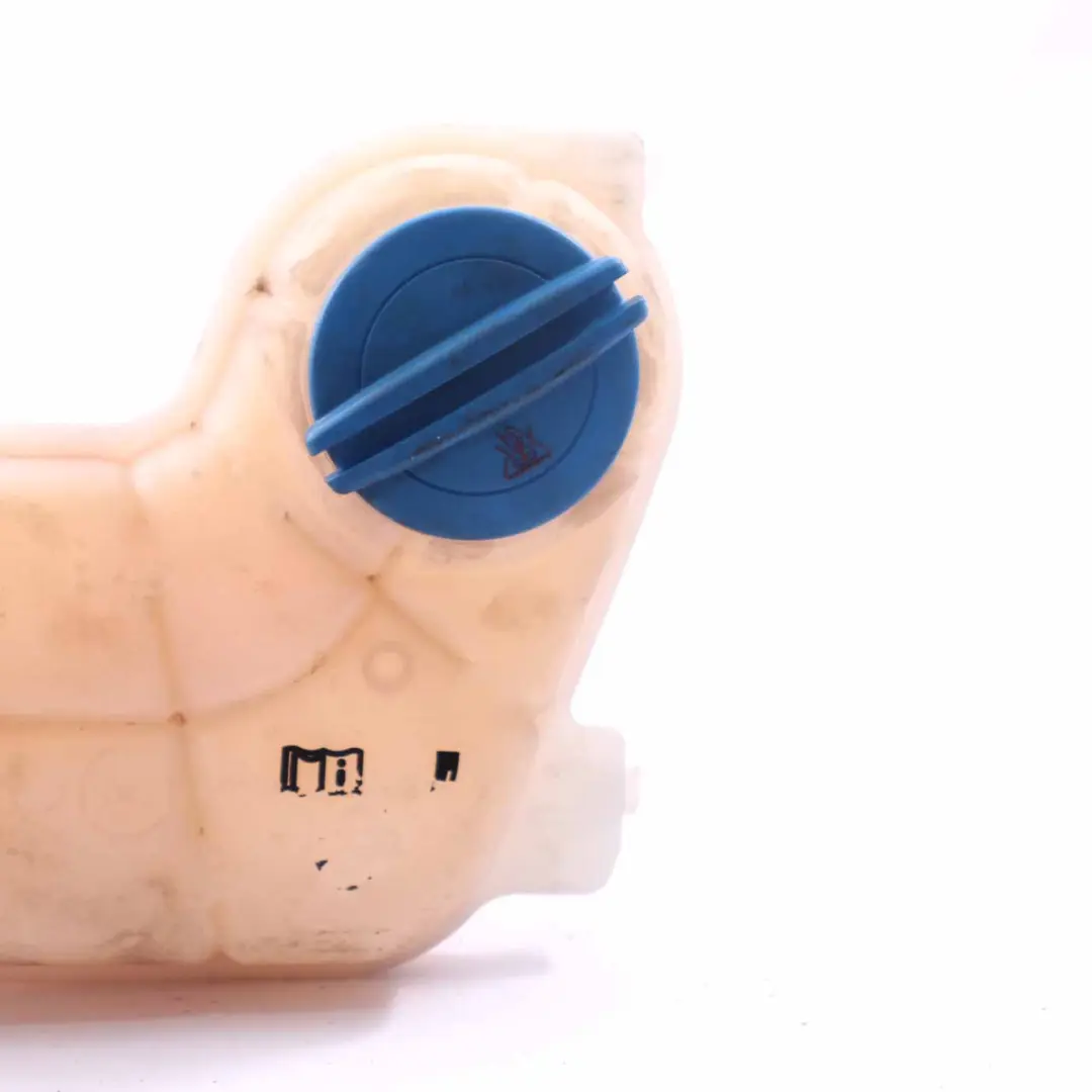 Serbatoio Espansione Audi A4 B6 B7 VW Passat Serbatoio Raffreddamento per con numero di parte 8E0121403 Serbatoio Espansione Audi A4 B6 B7 VW Passat Serbatoio Raffreddamento - SKU 8E0121403 - Numero di parte 8E0121403