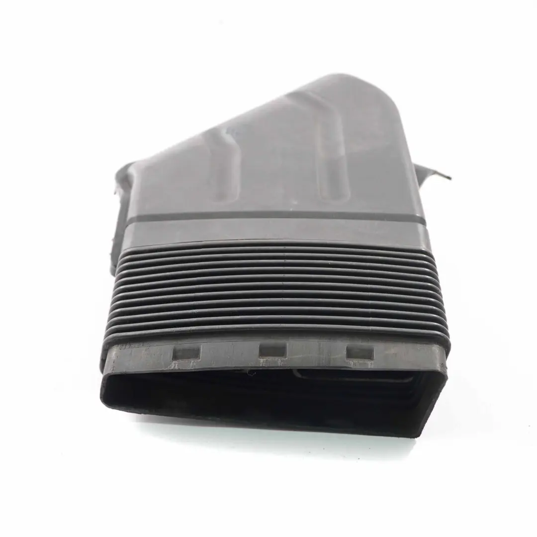 Audi A4 B6 B7 Air Intake Channel Guide Duct Hose Pipe - SKU 8E0129617 - Part number 8E0129617