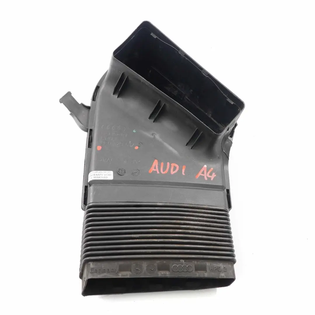 Canale di aspirazione guida condotto tubo flessibile per Audi A4 B6 B7 con numero di parte 8E0129617 Audi A4 B6 B7 Canale di aspirazione guida condotto tubo flessibile - SKU 8E0129617 - Numero di parte 8E0129617