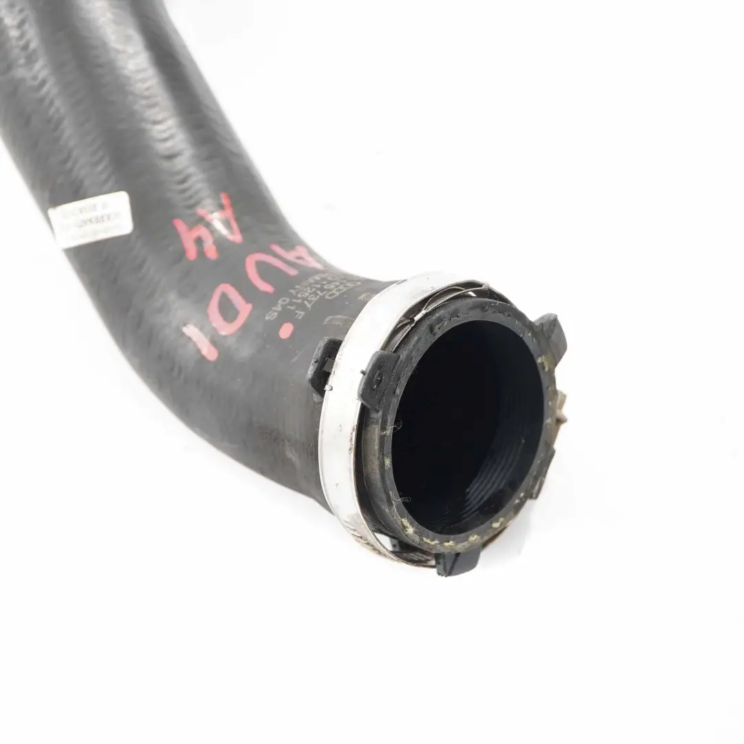 Tuyau d'admission d'air l'intercooler du turbo pour Audi A4 B7 2.0 TDI à propos du numéro de pièce 8E0145737F Audi A4 B7 2.0 TDI Tuyau d'admission d'air l'intercooler du turbo - SKU 8E0145737F - Numéro de pièce 8E0145737F