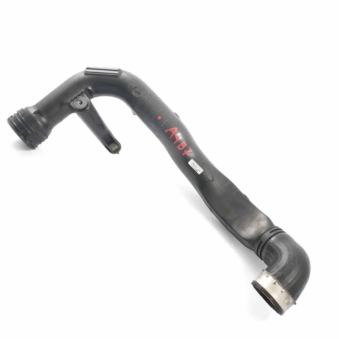 Tubo admisión aire para Audi A4 B6 B7 1.9 TDI Diesel Turbo Intercooler con número de pieza 8E0145762B Audi A4 B6 B7 1.9 TDI Diesel Turbo Intercooler Tubo admisión aire - SKU 8E0145762B - Número de pieza 8E0145762B