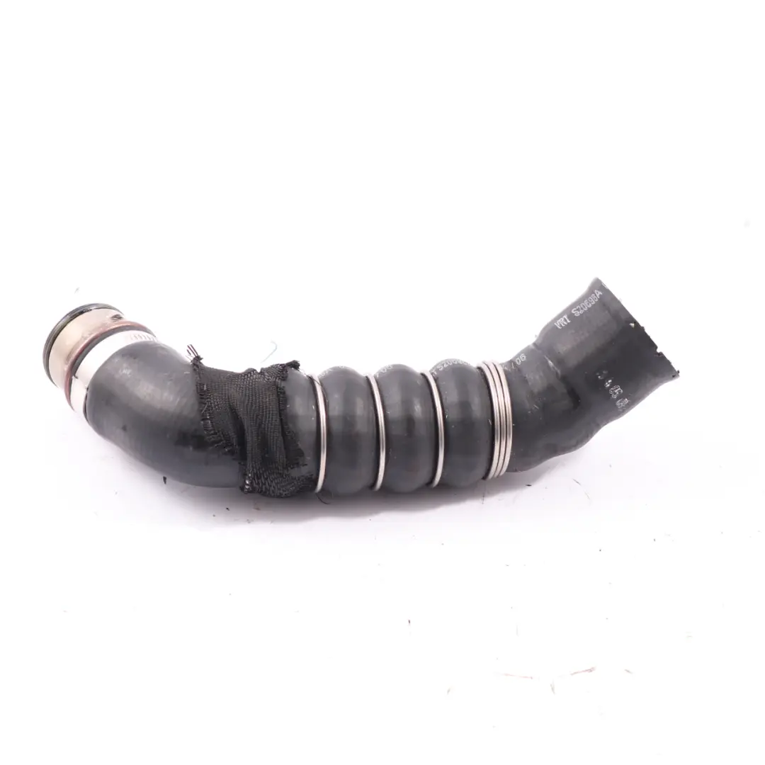 Audi A4 B7 Tuyau d'air Intercooler Diesel Turbo Tube - SKU 8E0145790L - Numéro de pièce 8E0145790L