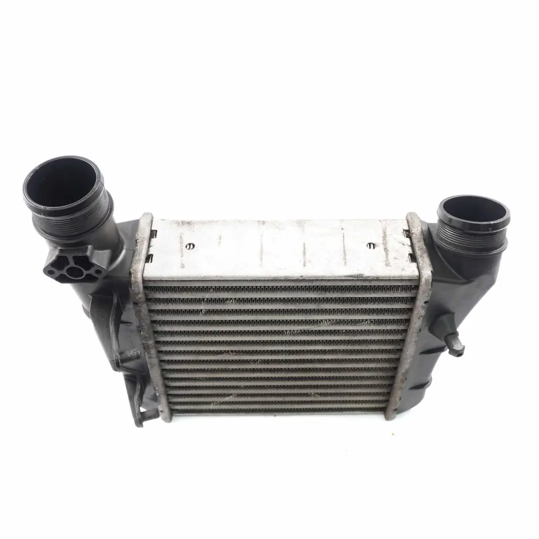 Audi A4 B7 2.0 TDI Diesel Intercooler Chłodnica - SKU 8E0145805AA - Numer Części 8E0145805AA