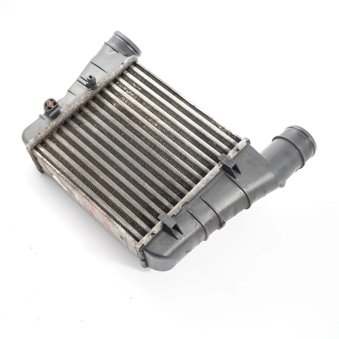 Audi A4 B7 2.0 TDI Diesel Intercooler Enfriador aire carga Radiador - SKU 8E0145805AA - Número de pieza 8E0145805AA