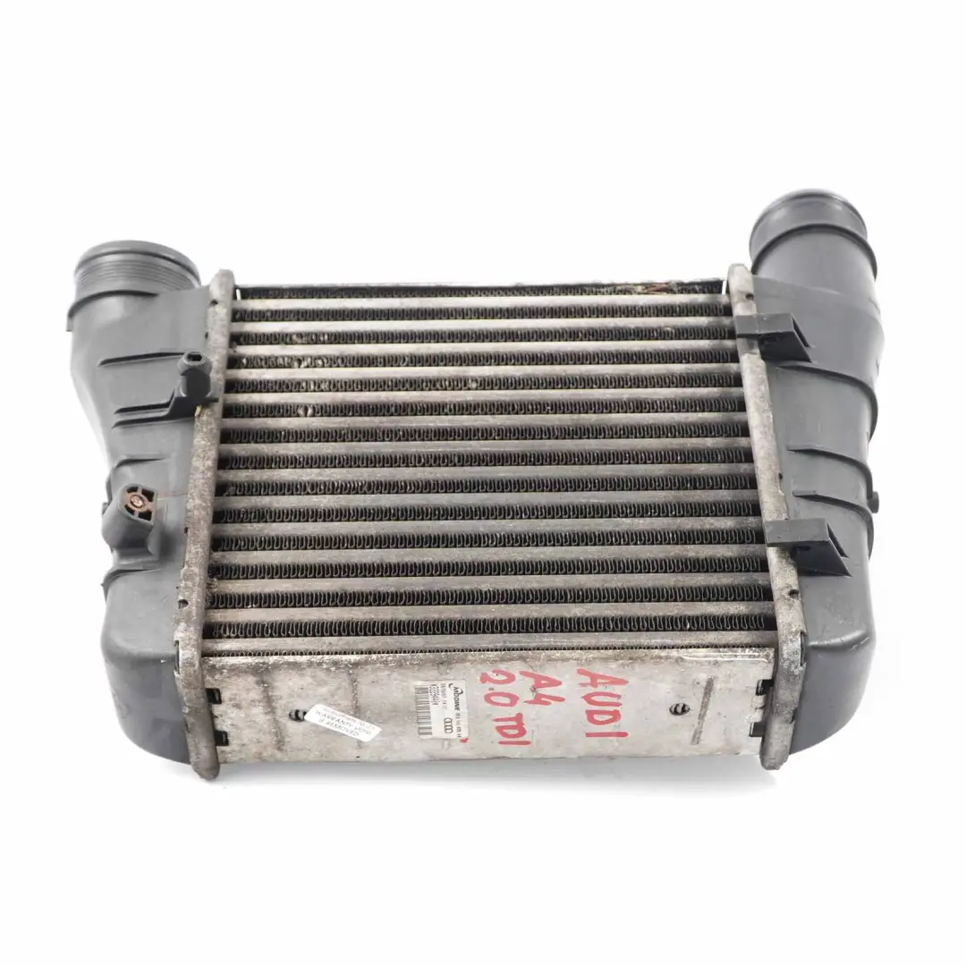 Audi A4 B7 2.0 TDI Diesel Intercooler Enfriador aire carga Radiador - SKU 8E0145805AA - Número de pieza 8E0145805AA