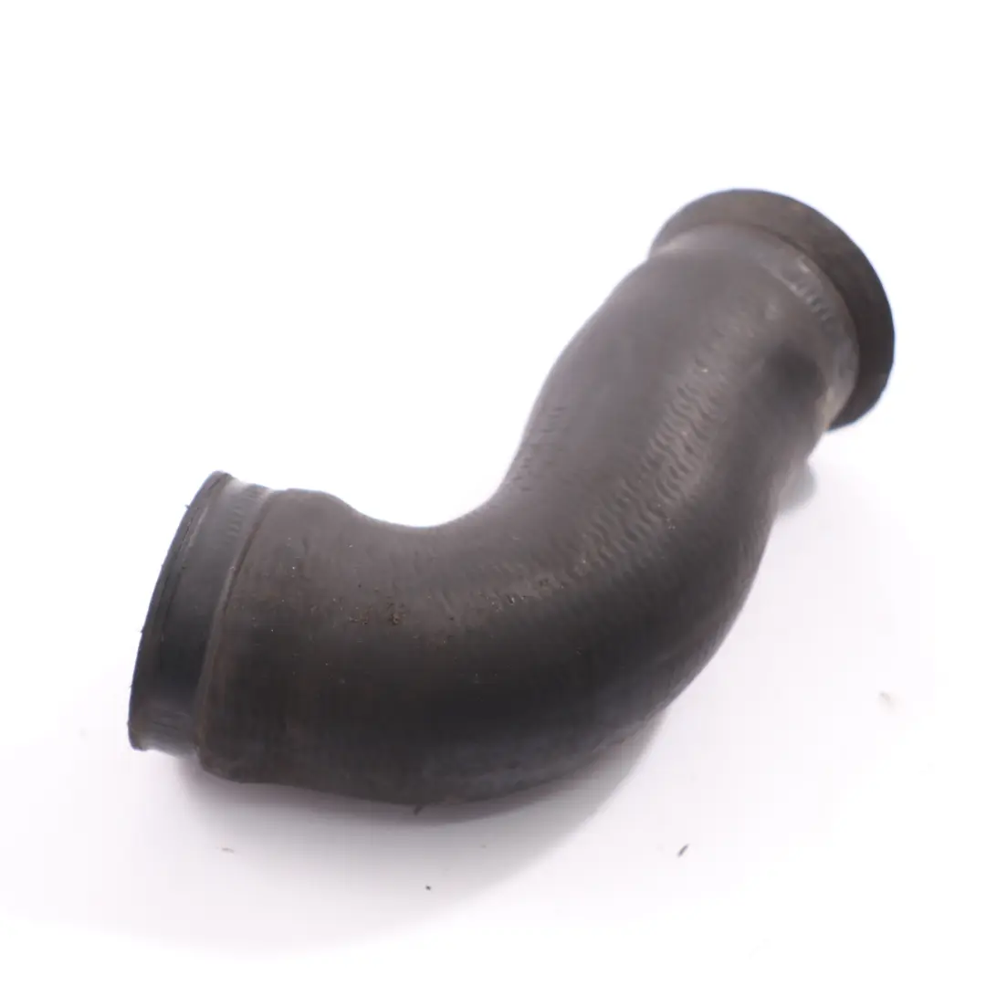 Tuyau d'admission d'air de l'intercooler turbo pour Audi A4 2.0 TDI Diesel à propos du numéro de pièce 8E0145837 Audi A4 2.0 TDI Diesel Tuyau d'admission d'air de l'intercooler turbo - SKU 8E0145837 - Numéro de pièce 8E0145837