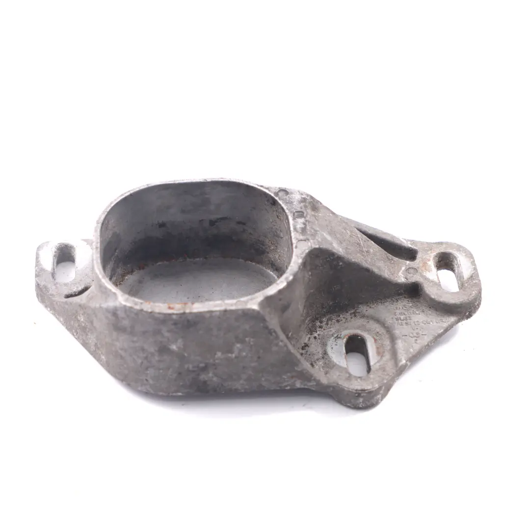 Bancada motor Audi A4 B7 1.9 TDI Diesel Soporte Soporte para con número de pieza 8E0199335N Bancada motor Audi A4 B7 1.9 TDI Diesel Soporte Soporte - SKU 8E0199335N - Número de pieza 8E0199335N