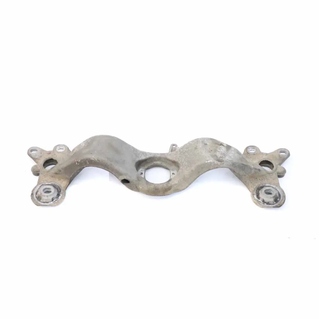  Support de boîte de vitesses Audi A4 B7 Support transmission Traverse - SKU 8E0399263 - Numéro de pièce 8E0399263