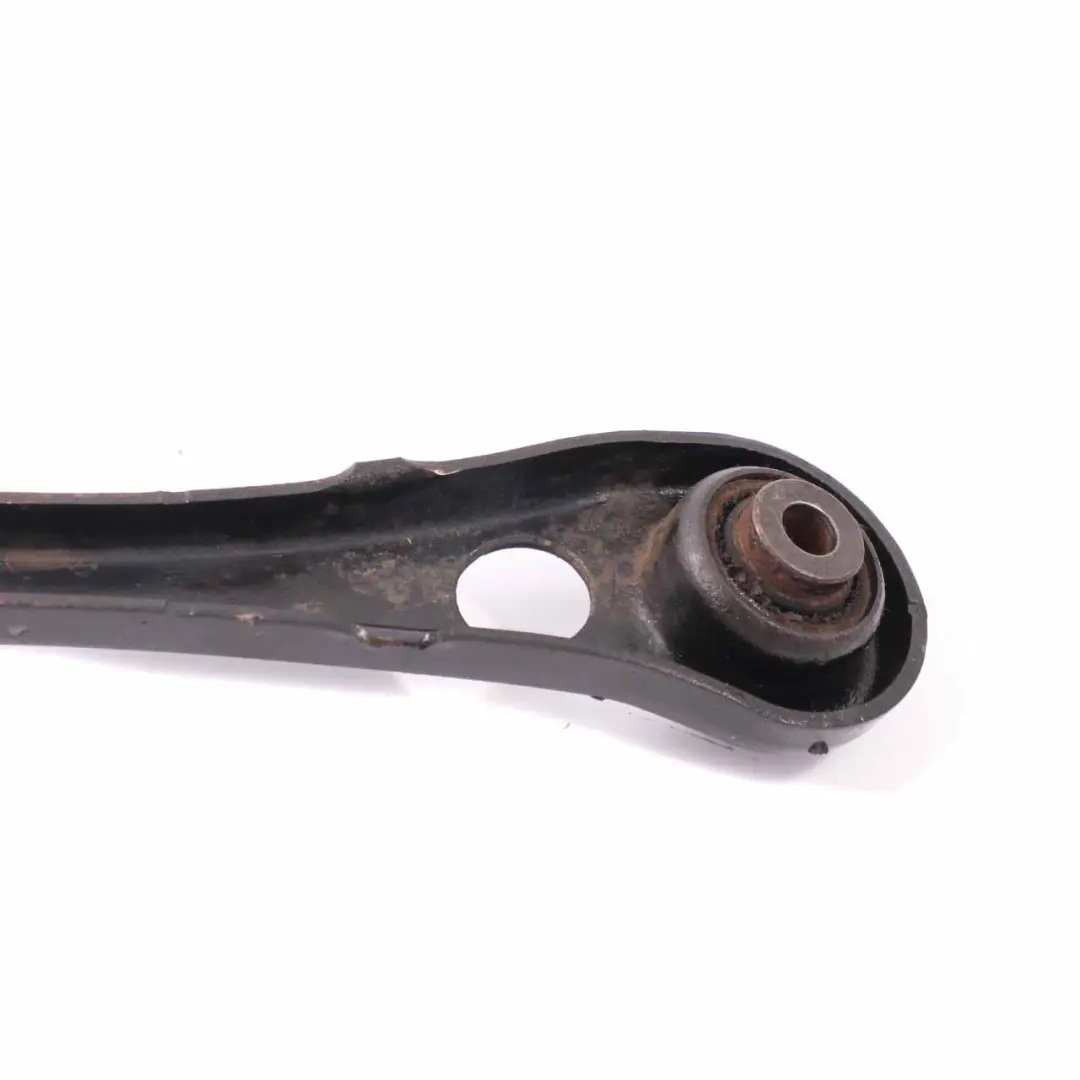 Wahacz Tył Prawy Lewy do Audi A4 B6 B7 o numerze 8E0501529K Audi A4 B6 B7 Wahacz Tył Prawy Lewy - SKU 8E0501529K - Numer Części 8E0501529K