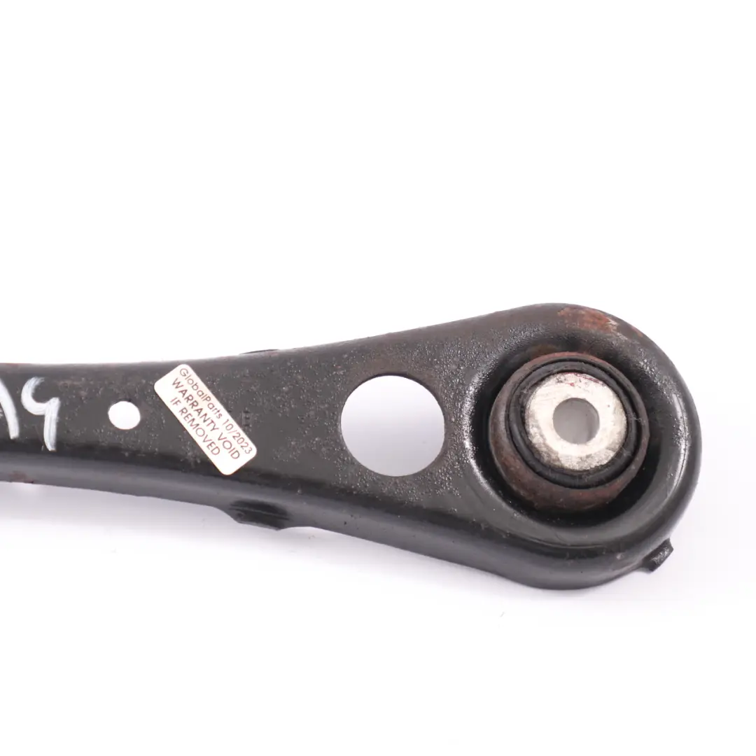 Braccio controllo posteriore Sospensione destra sinistra per Audi A4 B6 B7 Seat Exeo con numero di parte 8E0501529K Audi A4 B6 B7 Seat Exeo Braccio controllo posteriore Sospensione destra sinistra - SKU 8E0501529K - Numero di parte 8E0501529K