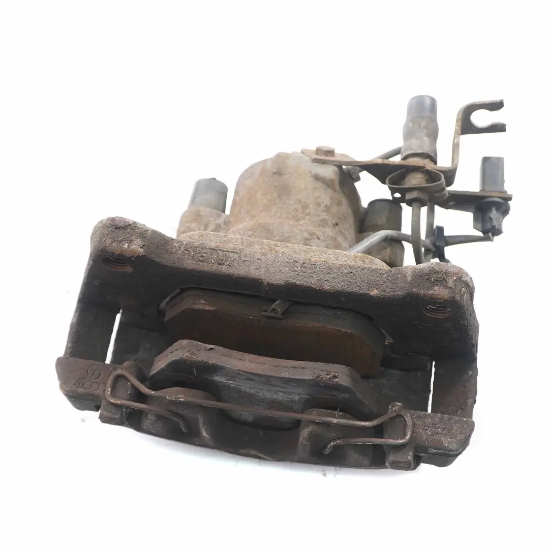 Zacisk Hamulca Lewy Przód do Audi A4 B7 o numerze 8E0615123A Audi A4 B7 Zacisk Hamulca Lewy Przód - SKU 8E0615123A - Numer Części 8E0615123A