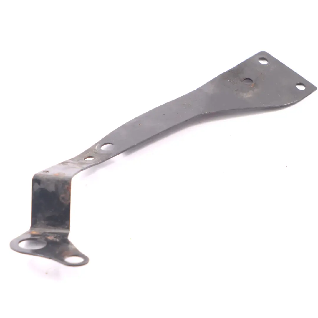 Staffa paraurti anteriore Audi A4 B7 montaggio lato portante sinistro per con numero di parte 8E0805537A Staffa paraurti anteriore Audi A4 B7 montaggio lato portante sinistro - SKU 8E0805537A - Numero di parte 8E0805537A