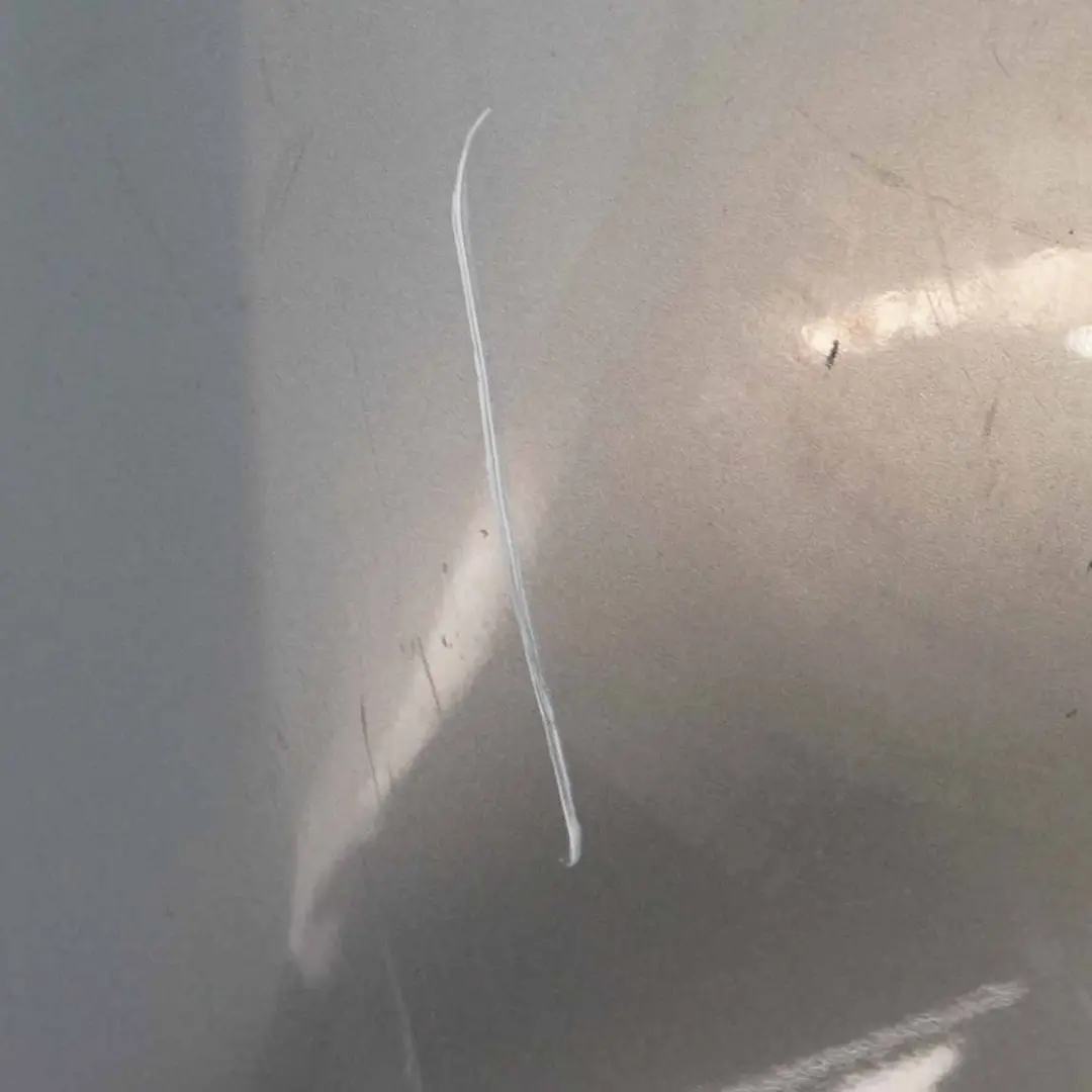 Zderzak Przedni Quartz Grey - LY7G do Audi A4 B7 o numerze 8E0807105 Audi A4 B7 Zderzak Przedni Quartz Grey - LY7G - SKU 8E0807105-QGR - Numer Części 8E0807105