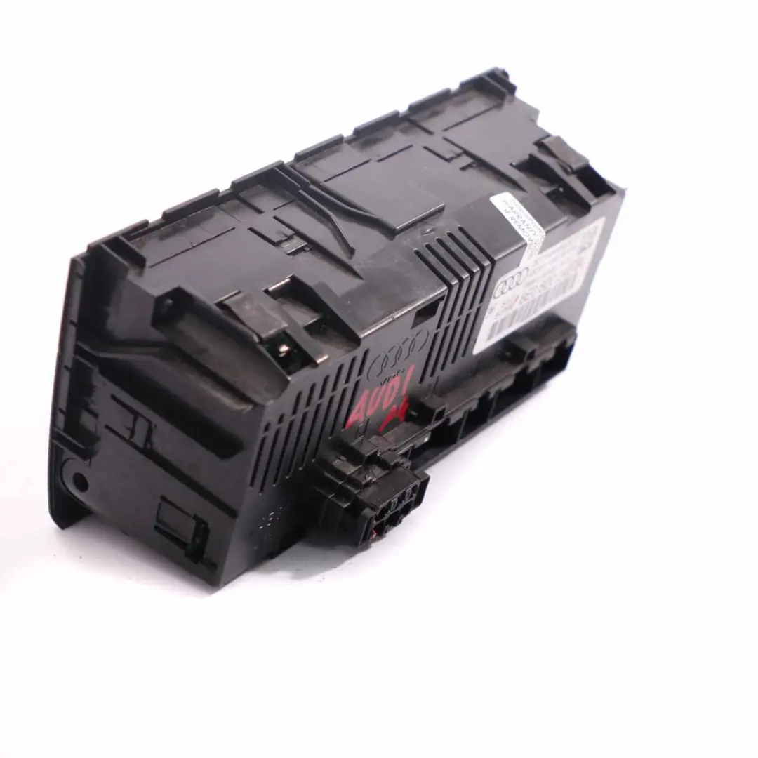 Heater Climate Control A/C Air Conditioning Unit Panel to Audi A4 B7 with Part number 8E0820043 Audi A4 B7 Heater Climate Control A/C Air Conditioning Unit Panel - SKU 8E0820043 - Part number 8E0820043