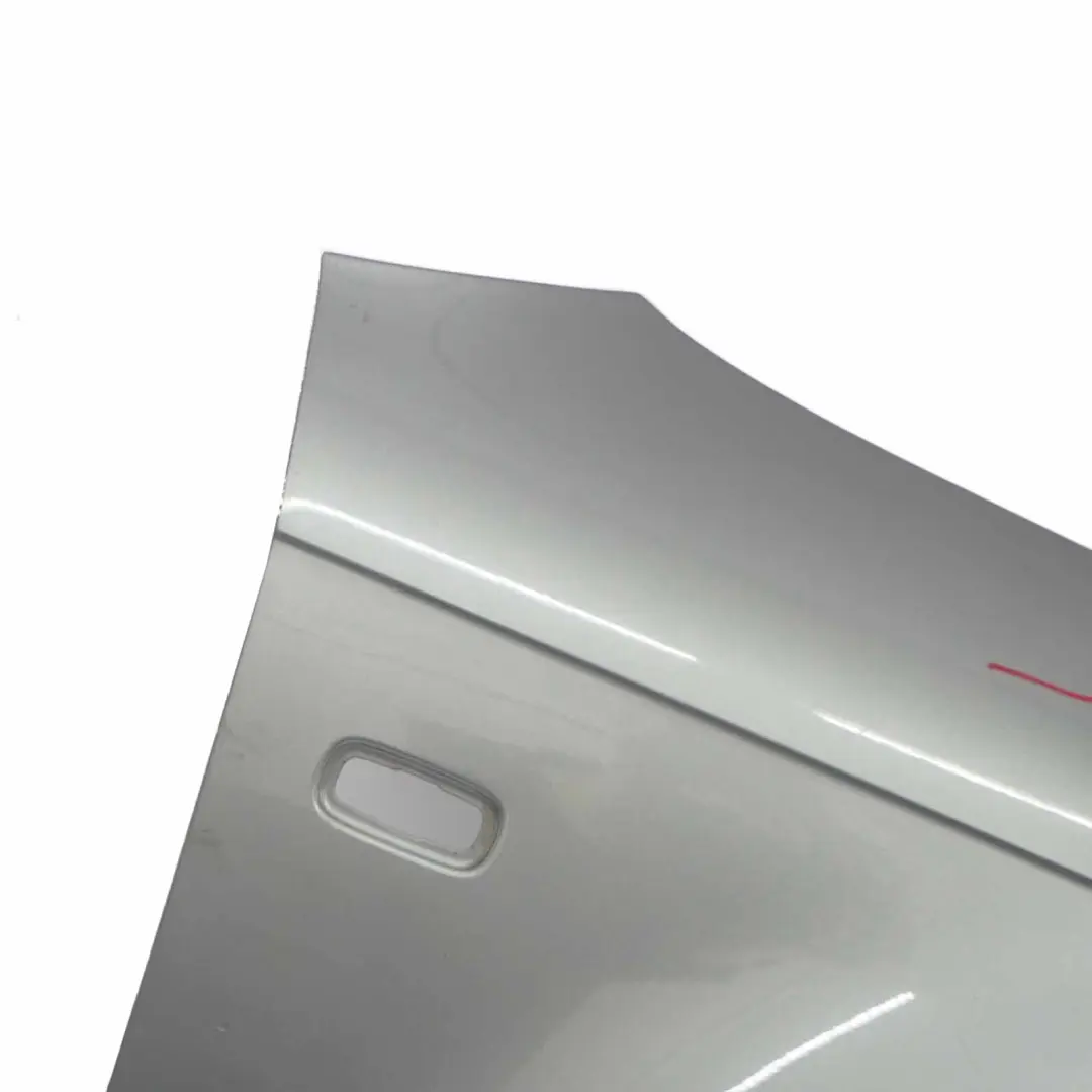 Panneau latéral avant aile droite Cache-ailes Quartz Grey - LY7G pour Audi A4 B7 à propos du numéro de pièce 8E0821106F Audi A4 B7 Panneau latéral avant aile droite Cache-ailes Quartz Grey - LY7G - SKU 8E0821106F-QGR - Numéro de pièce 8E0821106F