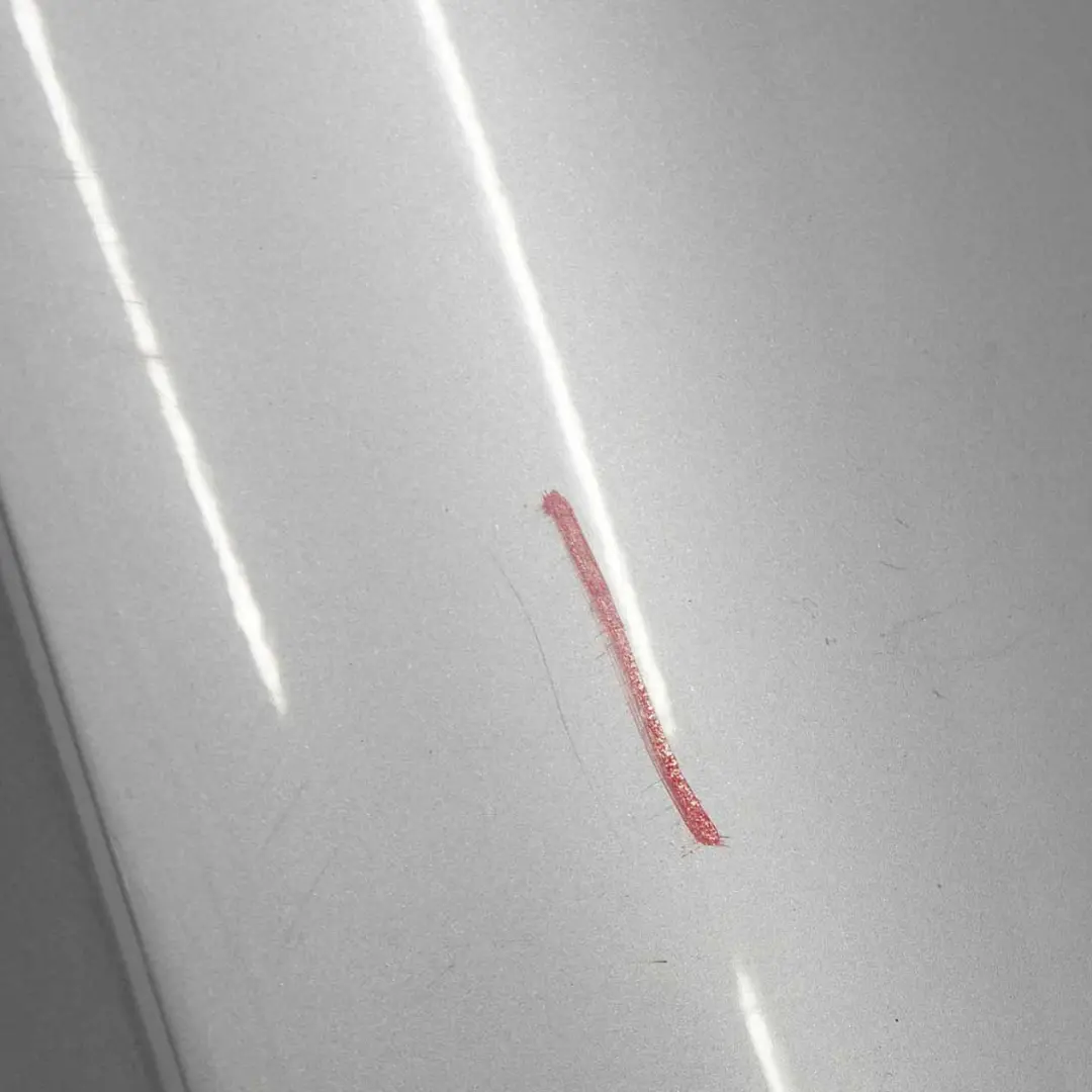 Błotnik Prawy Quartz Grey - LY7G do Audi A4 B7 o numerze 8E0821106F Audi A4 B7 Błotnik Prawy Quartz Grey - LY7G - SKU 8E0821106F-QGR - Numer Części 8E0821106F