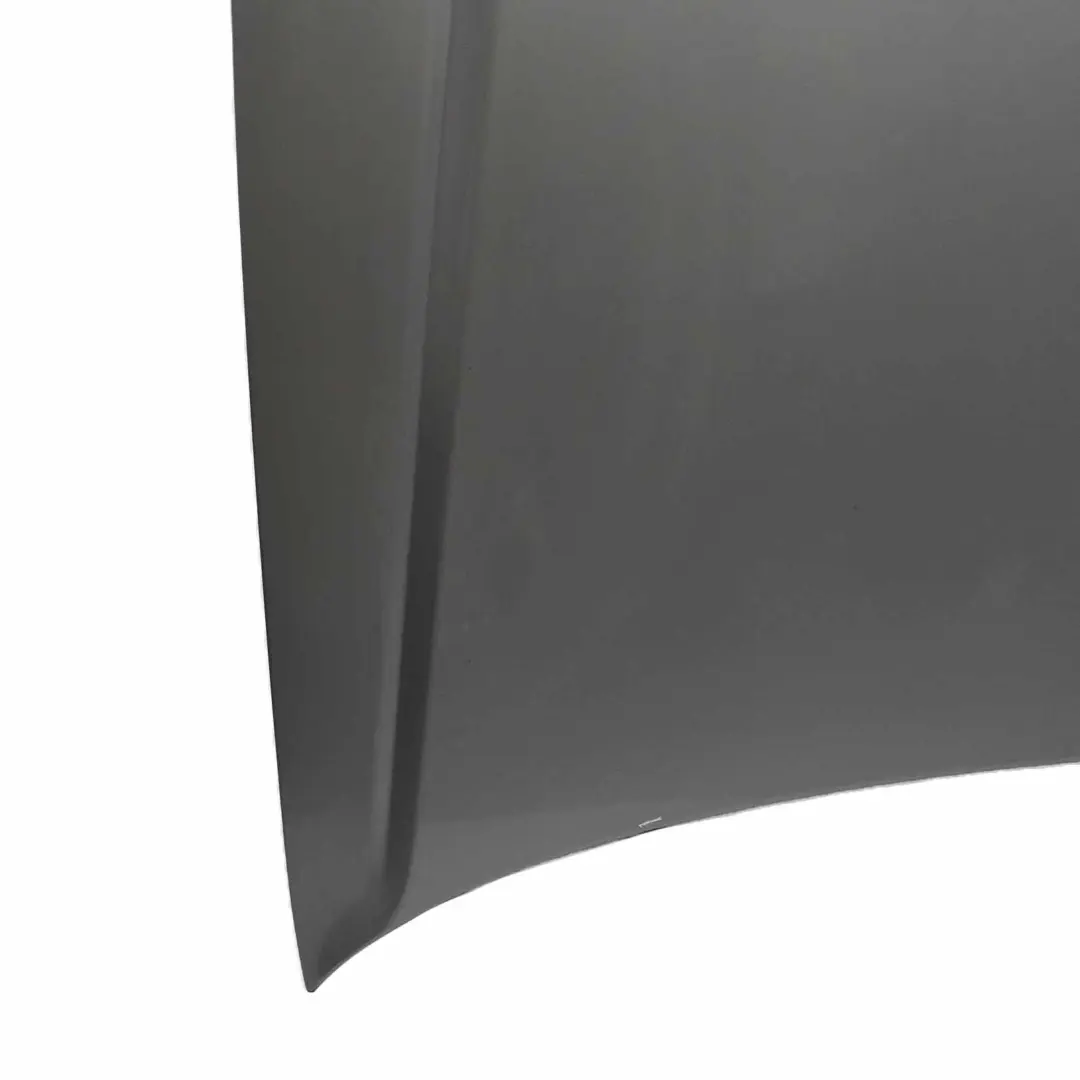 Maska Pokrywa Silnika Quartz Grey LY7G do Audi A4 B7 o numerze 8E0823029E Audi A4 B7 Maska Pokrywa Silnika Quartz Grey LY7G - SKU 8E0823029E-QGR - Numer Części 8E0823029E