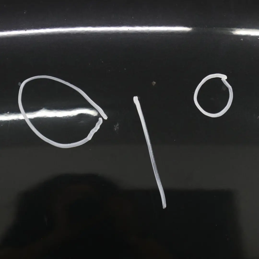 Audi A4 B7 Maska Pokrywa Silnika Brilliant Black - SKU 8E0823029E - Numer Części 8E0823029E