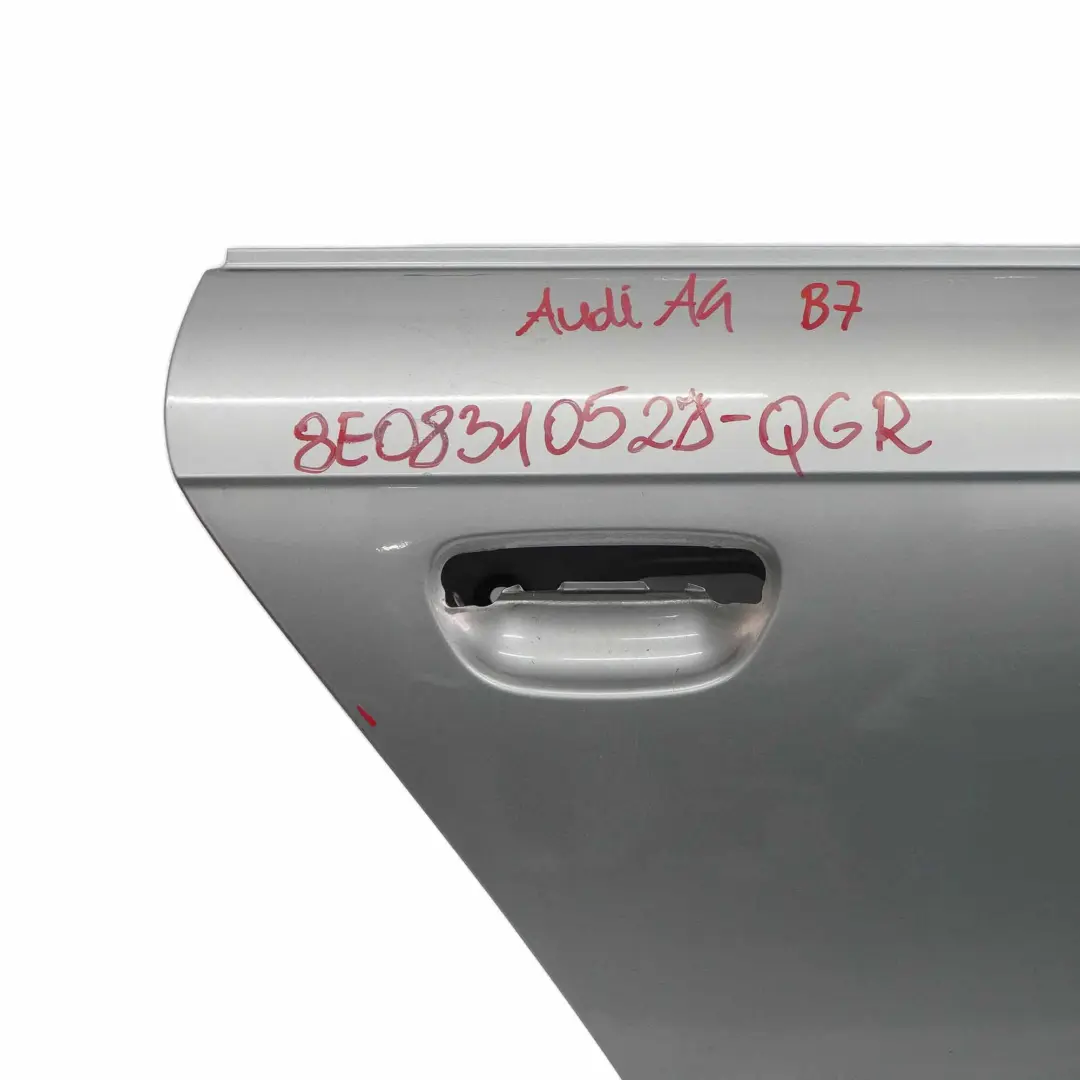 Door Audi A4 Avant Right O/S Quartz Grey Metallic - LY7G to Rear with Part number 8E0833052J Rear Door Audi A4 Avant Right O/S Quartz Grey Metallic - LY7G - SKU 8E0833052J-QGR - Part number 8E0833052J