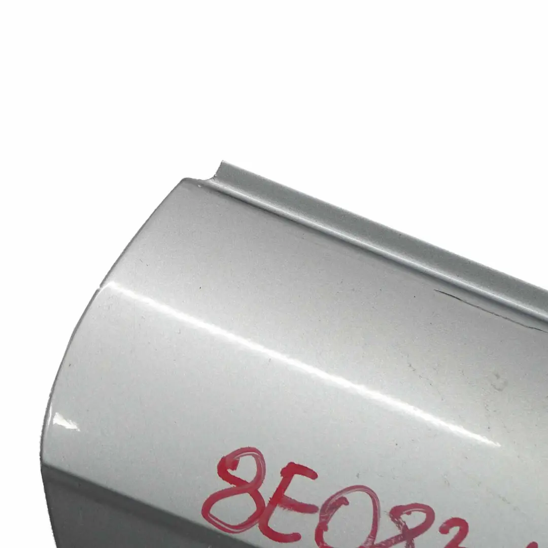 Hinten Tür Rechts Quarzgrau Metallic - LY7G für Audi A4 Avant mit Teilenummer 8E0833052J Audi A4 Avant Hinten Tür Rechts Quarzgrau Metallic - LY7G - SKU 8E0833052J-QGR - Teilenummer 8E0833052J