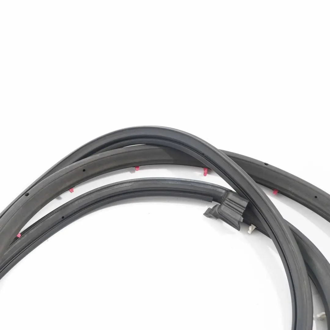 Audi A4 B7 Front Door Seal Frame Gasket Right O/S Black - SKU 8E0837912 - Part number 8E0837912