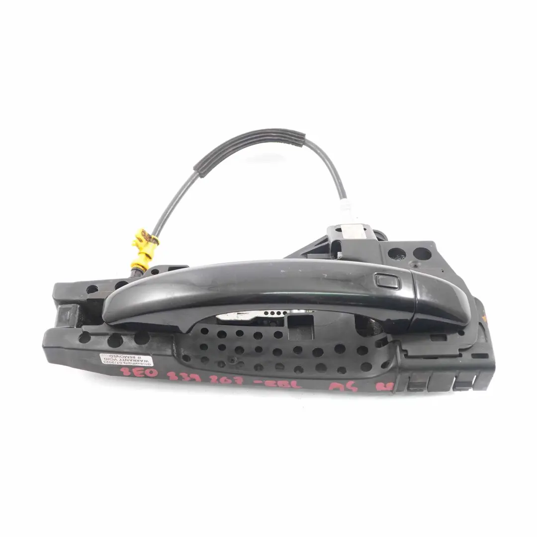 Handle Grab Rear Door Right O/S Outside Brilliant Black Metallic LY9B to Audi A4 B8 with Part number 8E0839207 Audi A4 B8 Handle Grab Rear Door Right O/S Outside Brilliant Black Metallic LY9B - SKU 8E0839207-BBL - Part number 8E0839207