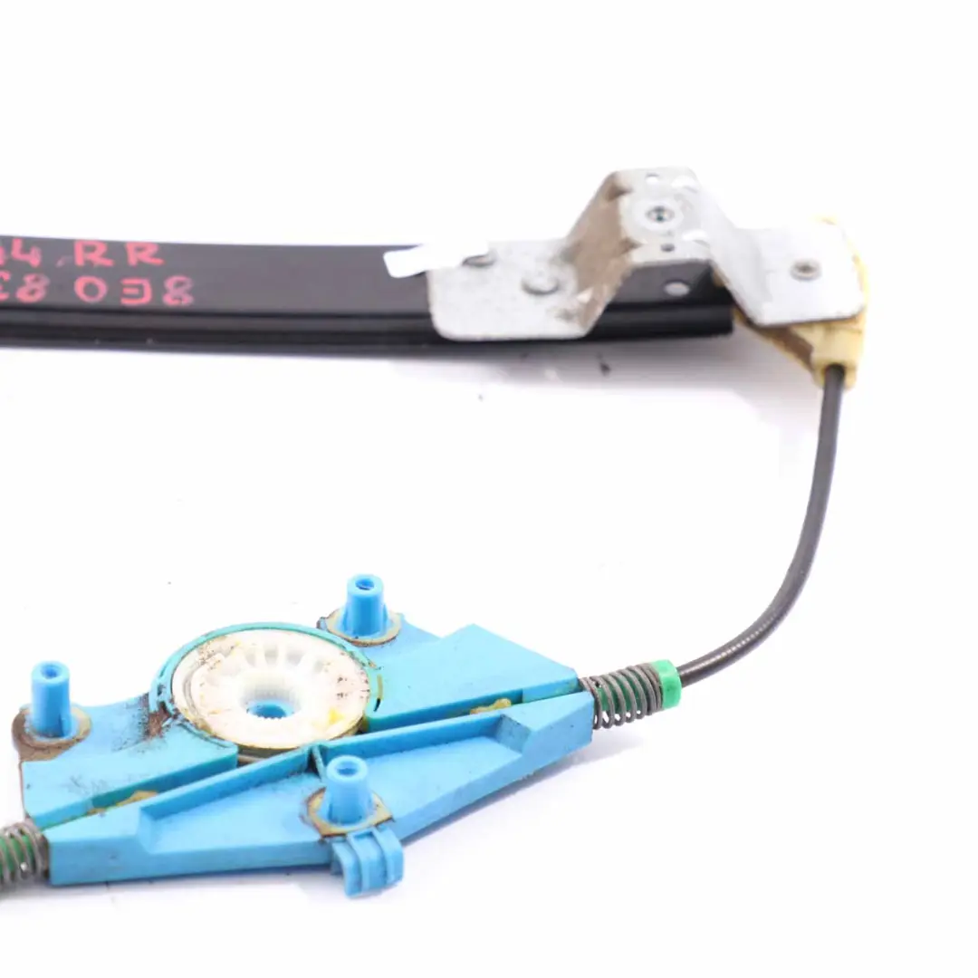 Lève-Vitre Porte Arrière Droite Régulateur Mécanisme pour Audi A4 B7 à propos du numéro de pièce 8E0839462C Audi A4 B7 Lève-Vitre Porte Arrière Droite Régulateur Mécanisme - SKU 8E0839462C - Numéro de pièce 8E0839462C