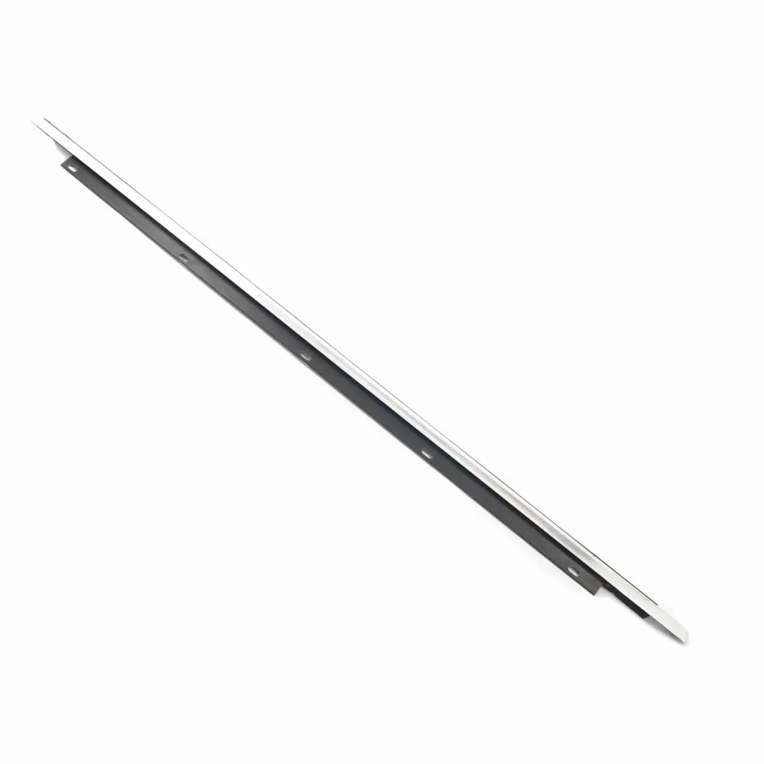 Audi A4 B7 Guarnizione Finestra Porta Anteriore Destra Striscia - SKU 8E0853284B - Numero di parte 8E0853284B