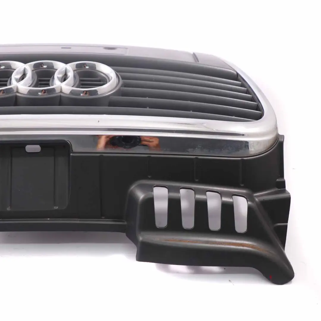 Front Grille Audi A4 B7 Radiator Beam Trim Panel Cover Chrome 8E0 853 651 Q to with Part number 8E0853651Q Front Grille Audi A4 B7 Radiator Beam Trim Panel Cover Chrome 8E0 853 651 Q - SKU 8E0853651Q - Part number 8E0853651Q