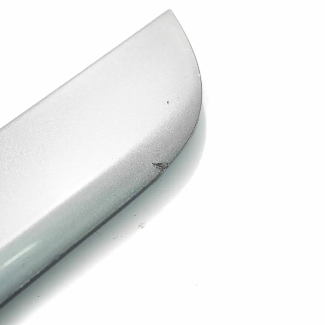 Audi A4 B7 Tapa de la puerta trasera derecha Aluminio cepillado - SKU 8E0853970E - Número de pieza 8E0853970E