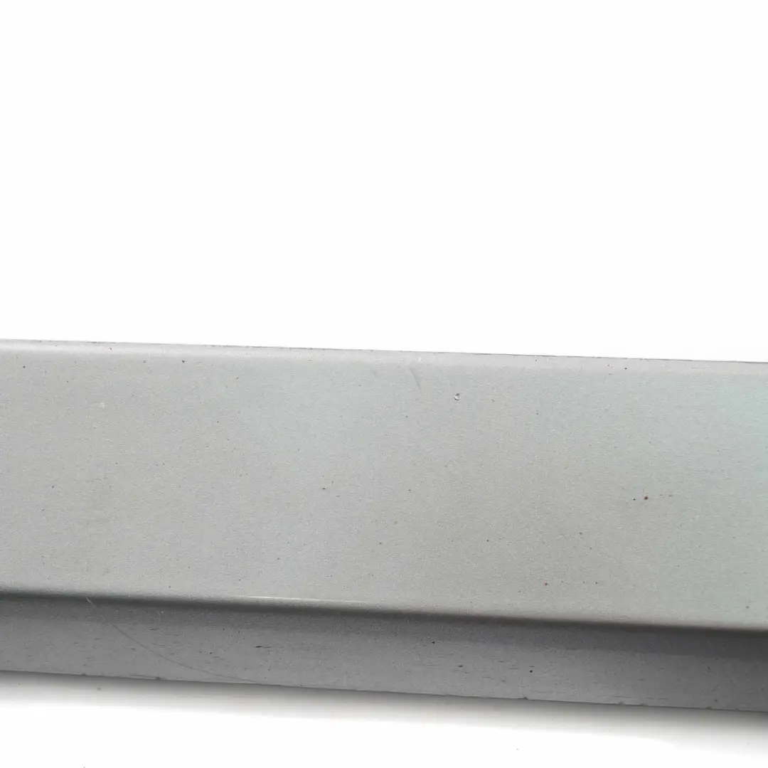 Audi A4 B7 Türkarte Abdeckleiste hinten rechts gebürstetes Aluminium 8E0853969E - SKU 8E0853970E - Teilenummer 8E0853970E